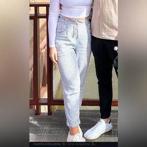 Ankle paper bag pants